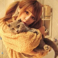 �������׵�Ů��