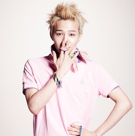 ��������Ȩ־��QQͷ�񣬲����κ���ֻ�ں��Լ�