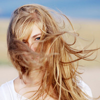 ����ʱ���Ը�ŷ��Ů��ͷ��_��ɫ�ĳ���Ʈ�ݶ������ʷǷ�