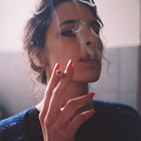 ����ʱ���Ը�ŷ��Ů��ͷ��_��ɫ�ĳ���Ʈ�ݶ������ʷǷ�