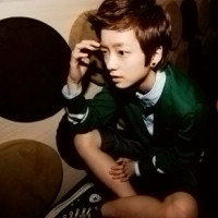 ��ɫ��ɫ����