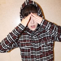 �ǲ��ǿ�ͨ������ �Ǿ�������������ͷ���