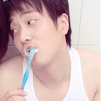 �Ҹ�΢Ц�ĸ����������ͷ��&nbsp;������ô�������ô����