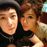 ����������Ҹ�ͷ�񣬳ɶ�ϵ�У����������ͷ��Ŷ��