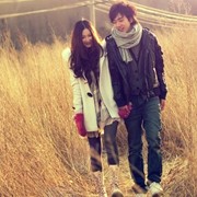 ��������ͷ��һ��һŮ����ѡ�������������Ҹ�ͷ��