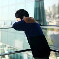 ��������ͷ�� �����Ҹ�ǳ��ʱ��