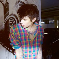 ����ѱ������ͷ��