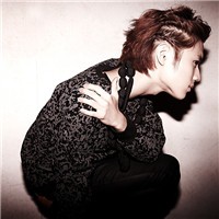 ����ѱ������ͷ��