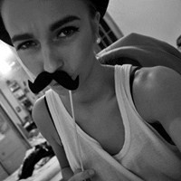 �Ƿ�ŷ����������ͷ��