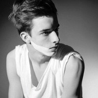 �Ұ������� ˣ������ͷ��