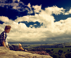 ŷ����������ͷ�� ����㻹�ǵ���