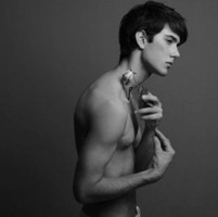 ����Ҫ��ɫ �Ҹ���ڰ� ŷ����������ͷ��