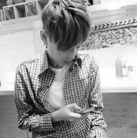 ����Сʱ�е�˧������������ͷ��