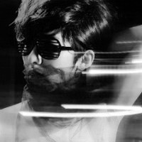 С���Ժڰ�����ͷ���ٶ���Ϯ