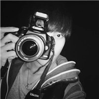 С���Ժڰ�����ͷ���ٶ���Ϯ