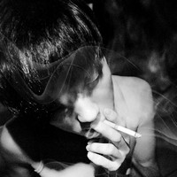 С���Ժڰ�����ͷ���ٶ���Ϯ