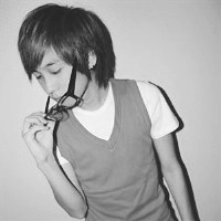 С���Ժڰ�����ͷ���ٶ���Ϯ