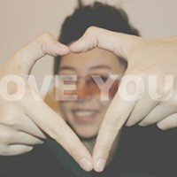 ��ɫ���ʻ��ϵ����ͷ�� �е�С����