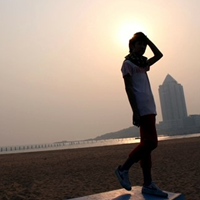 ɫ�ʸ���ǿ����������������ͷ��