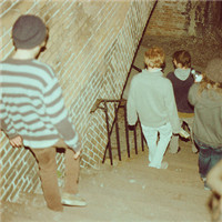 ɫ�ʸ���ǿ����������������ͷ��