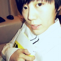 �е��į�˸е��������Ը���ͷ��