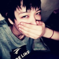 �е�Сˣ�ɰ��ķ�������������ͷ��