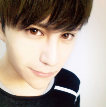 �е�С���Ե���������˧��ͷ��