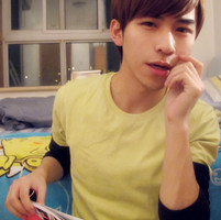 ����Ϊ�ɰ���������˧��ͷ��