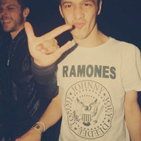 ���˺ϼ�������������ʮ��ĸ���ͷ��