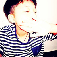 �ܳ���ǰ����һЩ��ͷ ����СС�Ĵ���