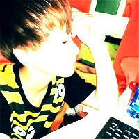 �ܳ���ǰ����һЩ��ͷ ����СС�Ĵ���