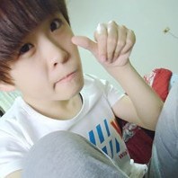 �ܳ���ǰ����һЩ��ͷ ����СС�Ĵ���