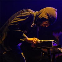 76��ȫ������������о���ͷ��