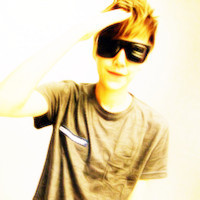 ����Hold��ס���۾��� ��˧��������ͷ��