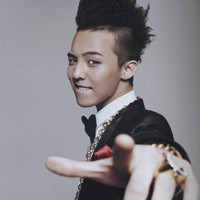 ����ƫ��ɰ����ĸ���˧������ͷ��