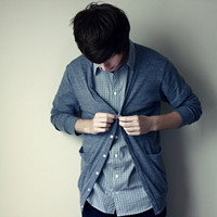 ŷ����񣺸�ɫ��ͷ�ƻ��ײ����Ӿ�