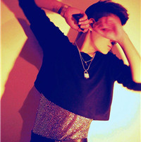 ��������������ͷ�� ˧����ɰ��ں�