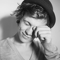 ����ϵŷ������������ͷ�� ������