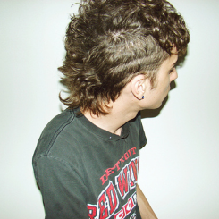 ŷ����������ͷ�������Ϯ