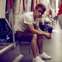 ��������������ͷ�� ���и���