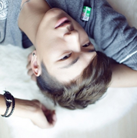 �ӽ�80���ų�MAN����������˧��ͷ��