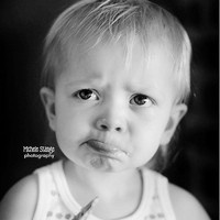 �ɰ� ˧���ںϵĺڰ�����������ͷ��