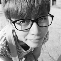 �ɰ� ˧���ںϵĺڰ�����������ͷ��