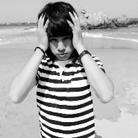 ����ڰ�����ͷ�� ��һ�������κλ��