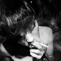 ����ڰ�����ͷ�� ��һ�������κλ��