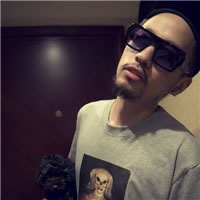 ÿ��QQͷ�������Ĺ��� �����������