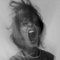 ���з����ĺڰ�����������ͷ��