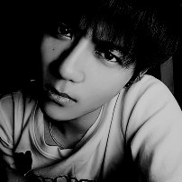 ���з����ĺڰ�����������ͷ��