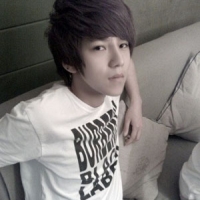 �̾�ͷ�µ������ɰ�˧������ͷ��