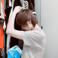 �ɰ�����ͷ�������������ܿ������¶�